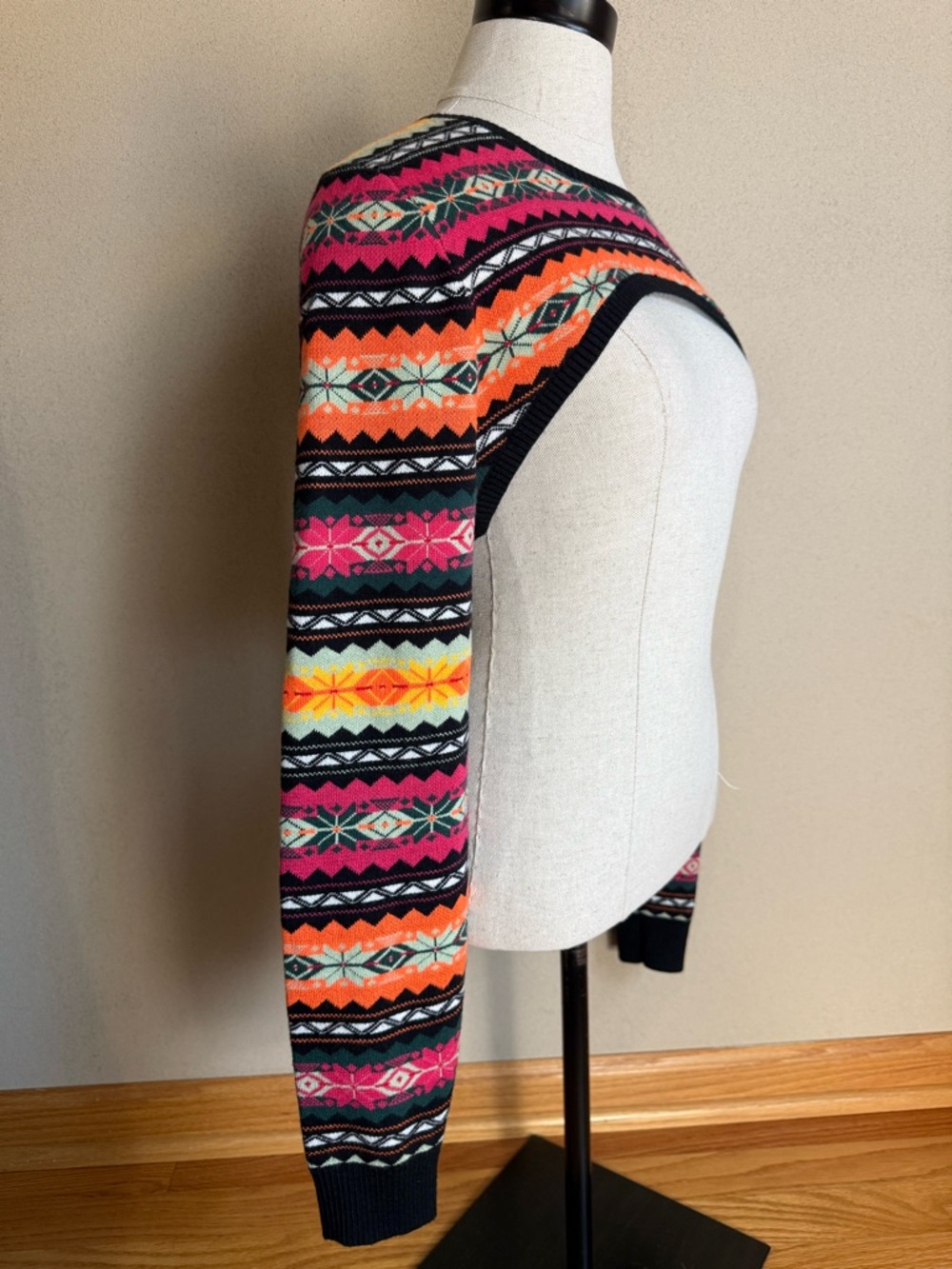 Anthropologie Maeve Cutout Sweater - Picture 4 of 11